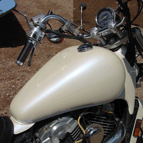 White Shimmer Ghost Pearl on White cycle.